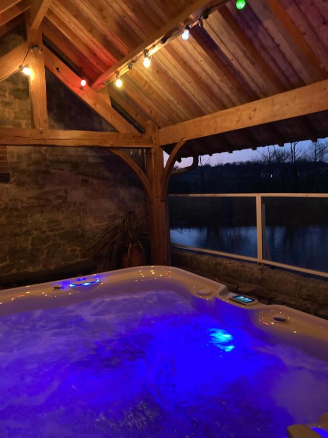 Bed and Breakfast Le Moulin De Bretigneul Saint-Aubin-des-Landes Exterior foto